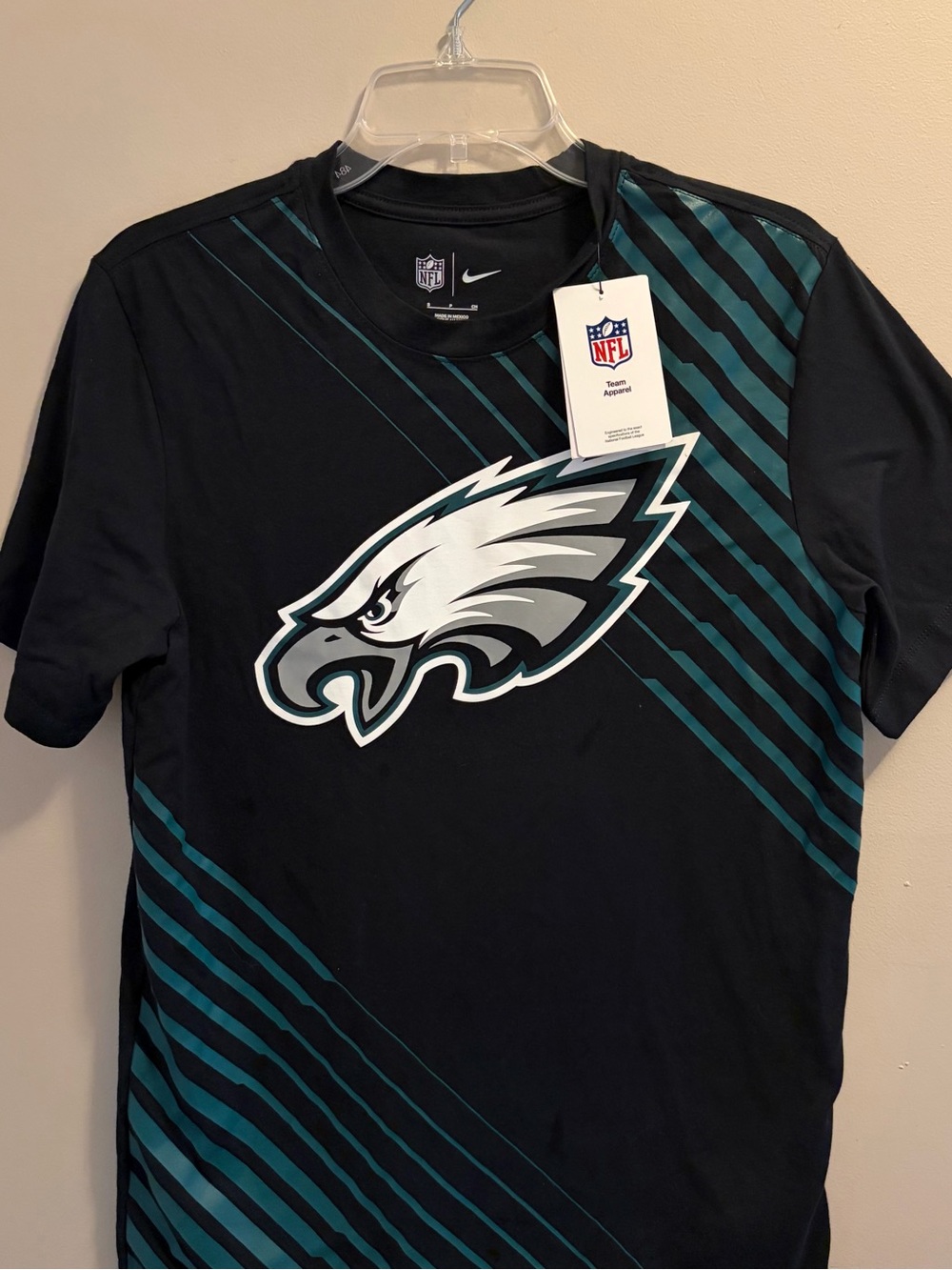 *NWT* Nike Men's Philadelphia Eagles Yard Line T-Shirt Size Small